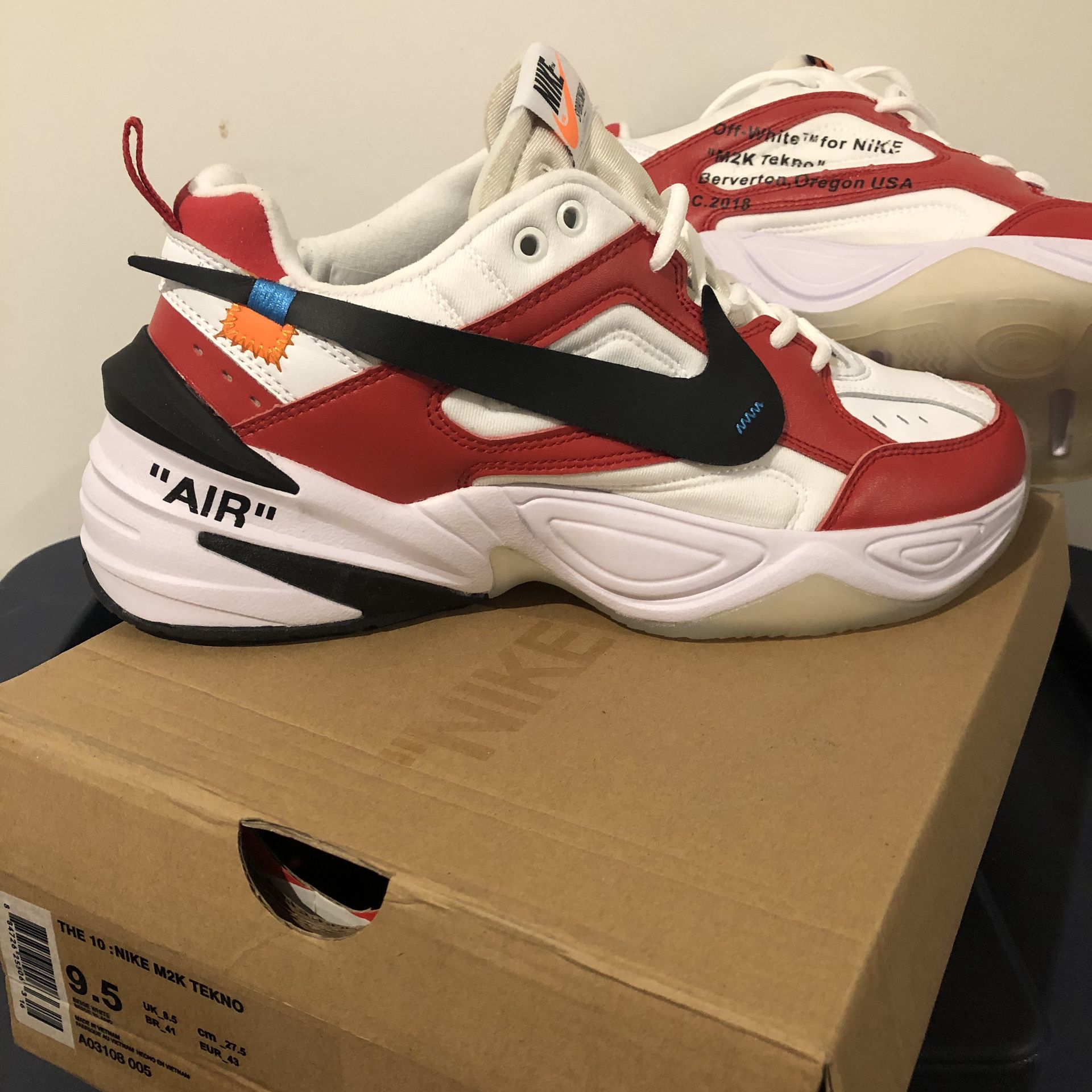 Nike retro air mk2 tekno us 9.5 new for Sale in Biscayne Park, FL - OfferUp