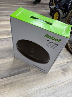 IRobot Roomba 694 *Brand New in Box*