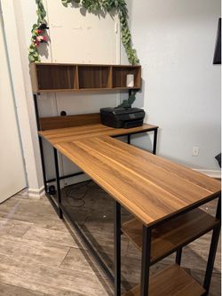 Desk (L Shape)