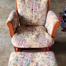 Wood Rocking Chair And Ottoman 