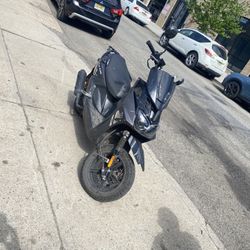 Fly Wing 200cc Moped Clean Title