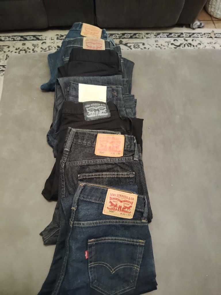 7 PANTALONES LEVI