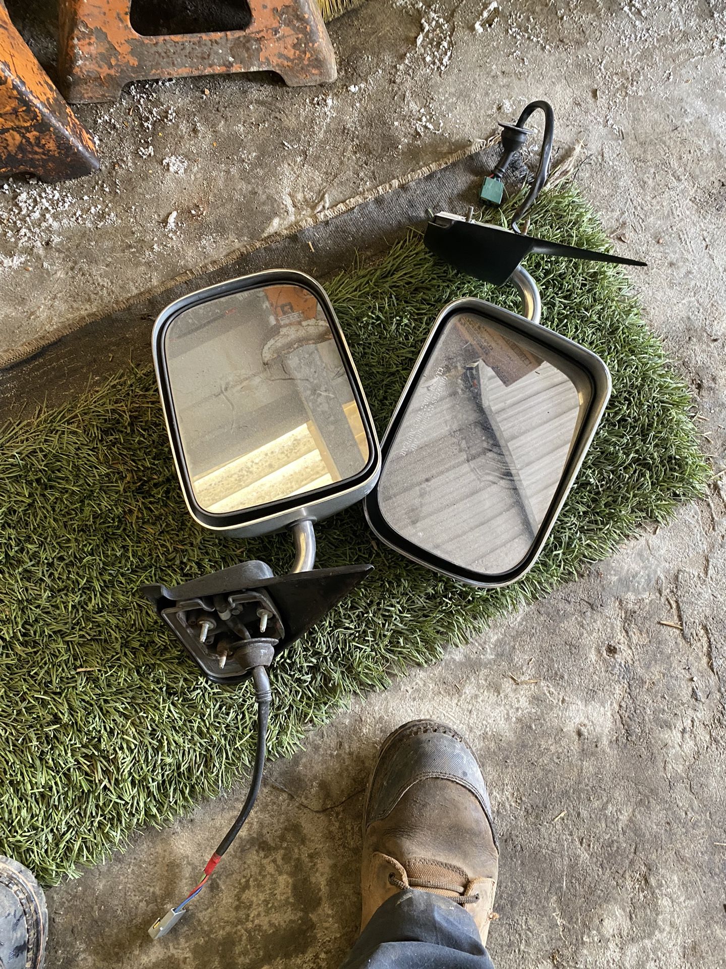 94 To 02 Dodge Ram Power Mirrors 