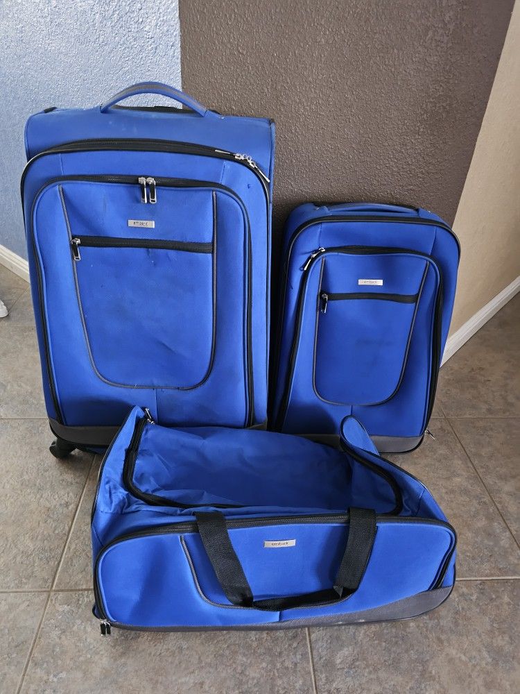 Embark Luggage Set Royal Blue