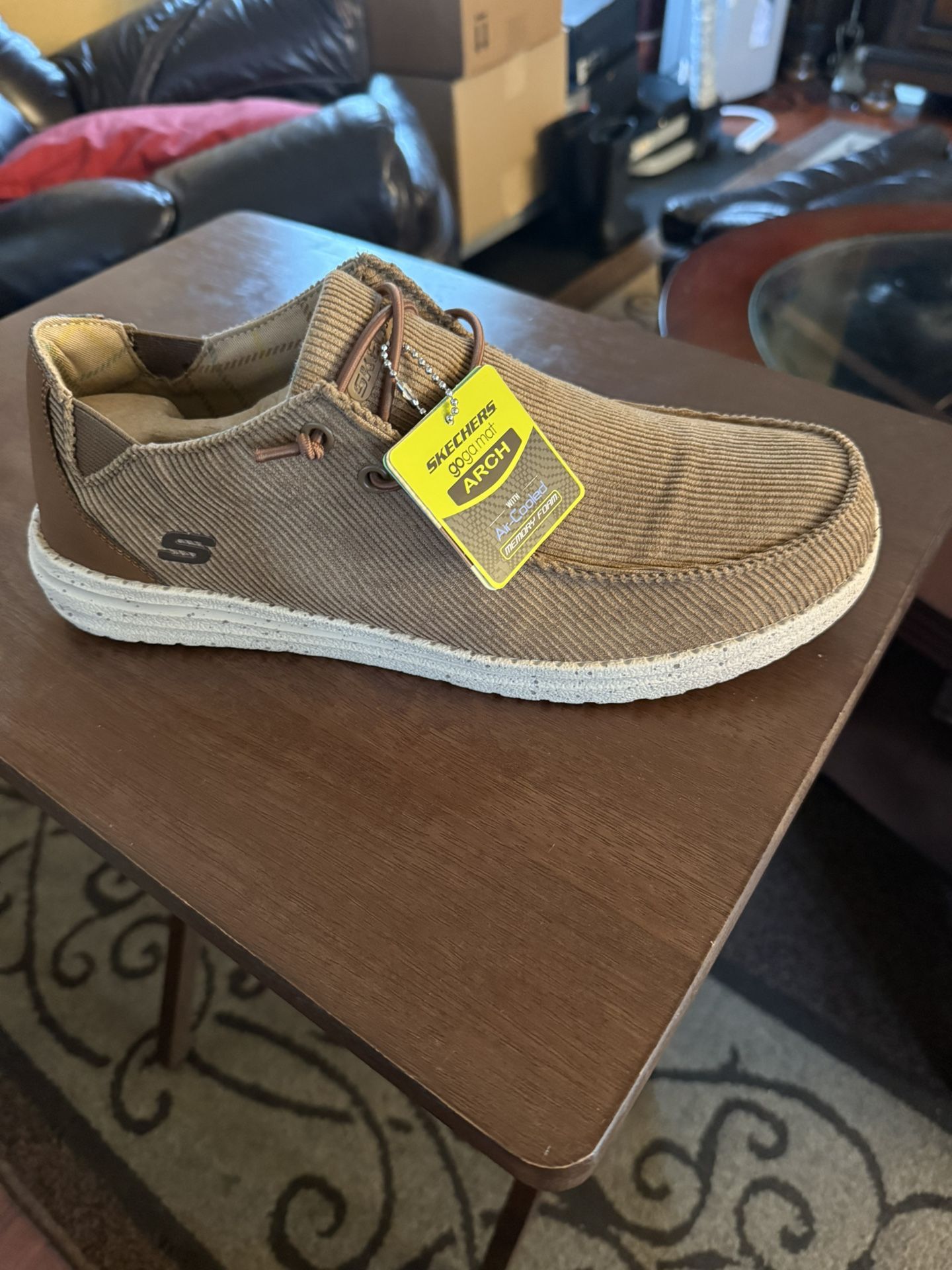 Skechers Relaxed Fit Melson-Courduroy Size 10.5 NIB