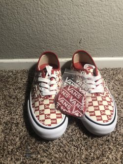 Supreme x authentic pro checkered red