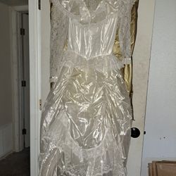 Vintage Western Style Wedding Dress 