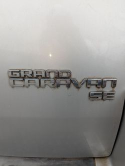 Parting out 2010 Dodge Caravan parts