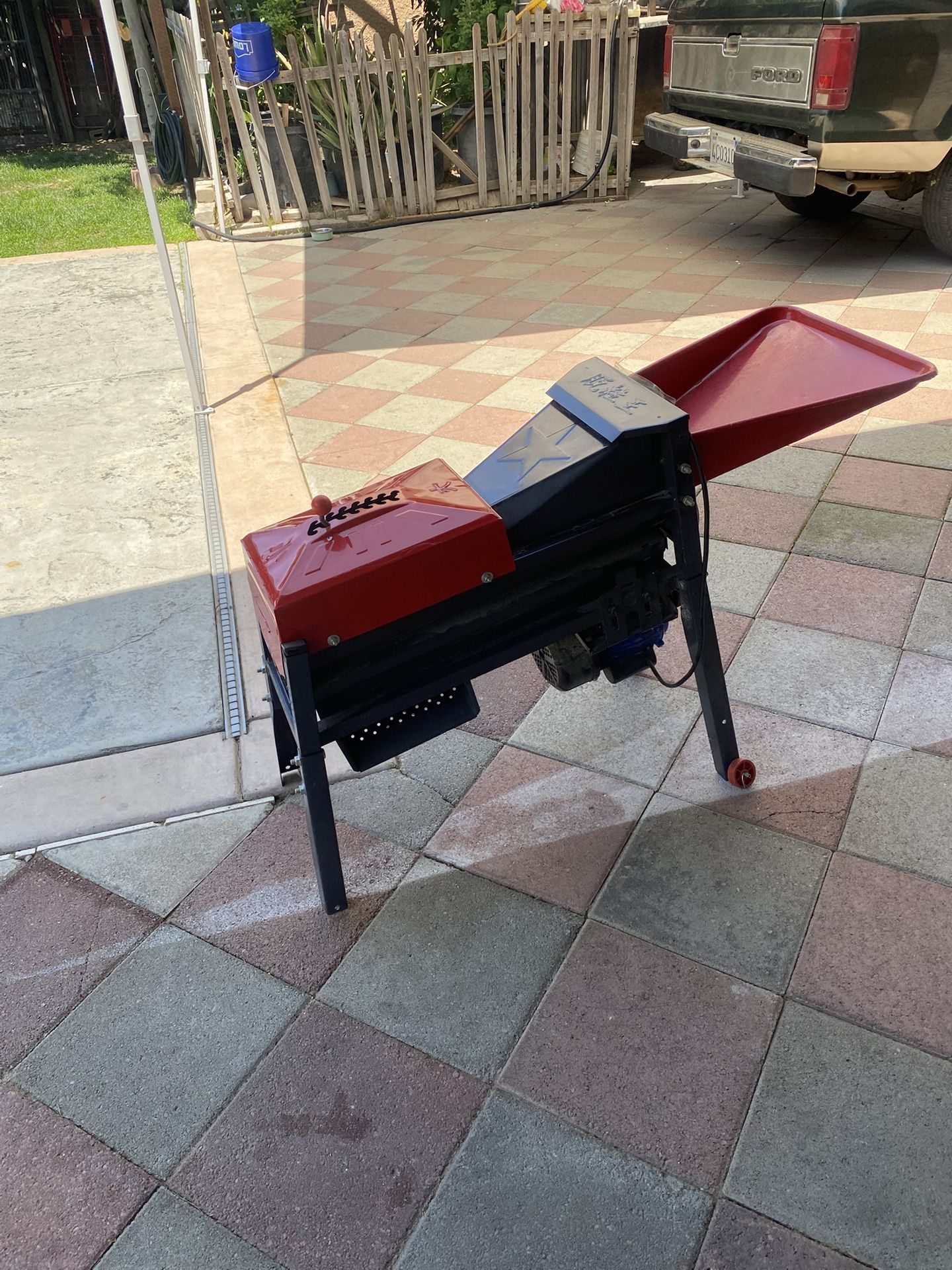 Electric Corn Sheller