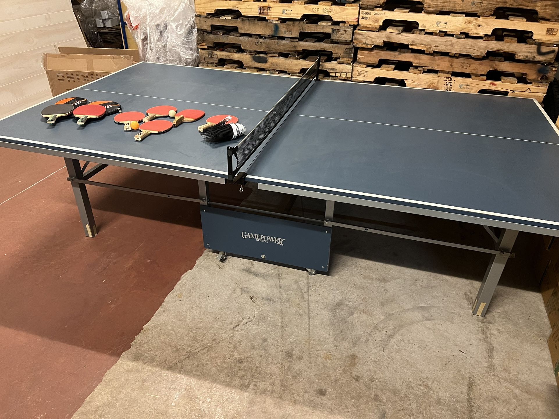 Ping Pong Table (Table tennis)