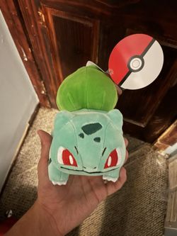Pokémon Bulbasaur Round One Exclusive Plush 