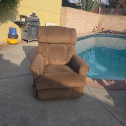 La-Z Boy Rockin Recliner Chair 