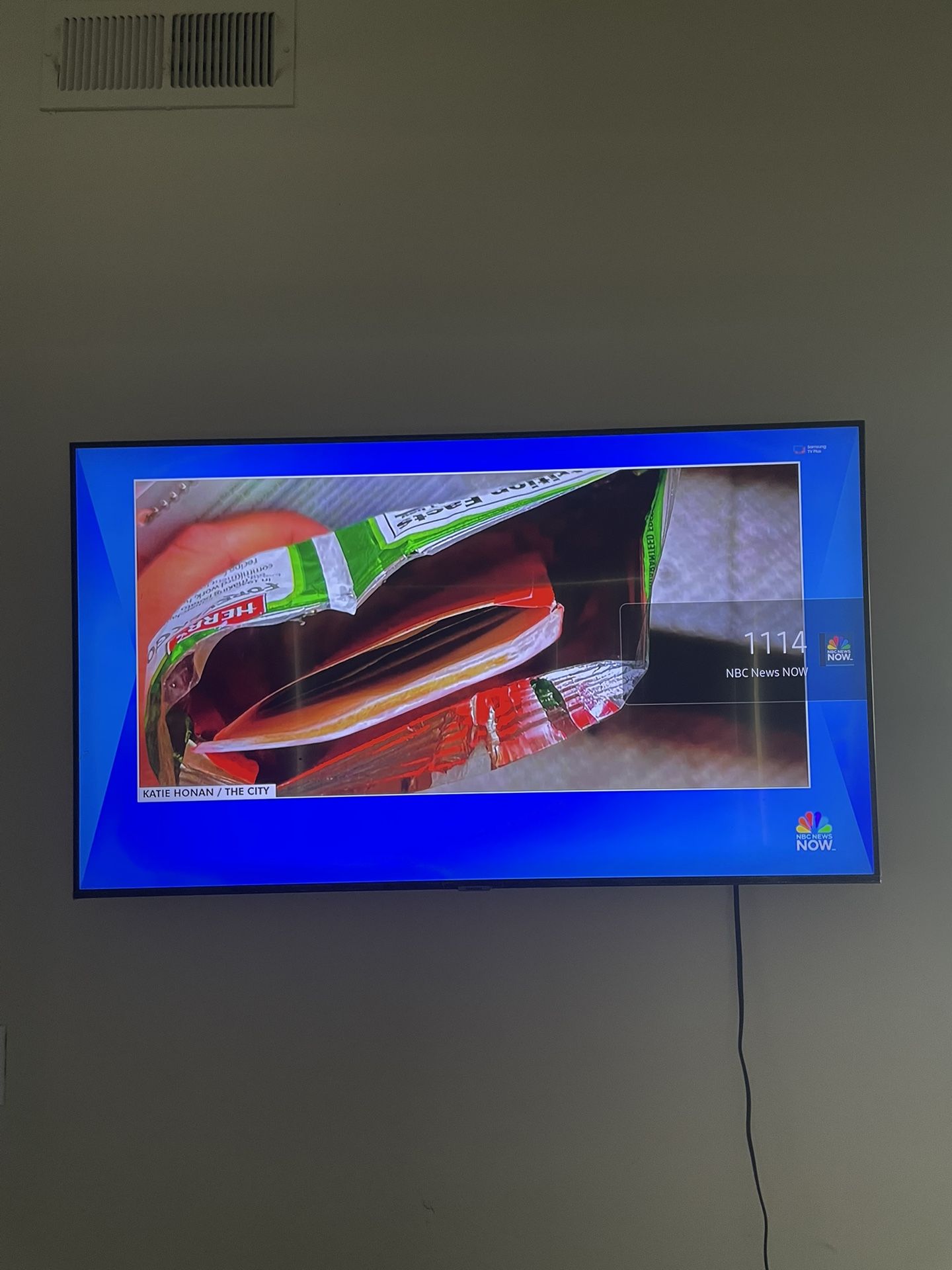 2 60 inch smart tvs