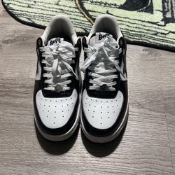 Black And White Shiny Bapestas- Used And No Box