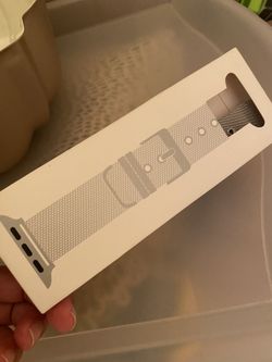 Apple Watch Band- Women’s Silver Color- One Size