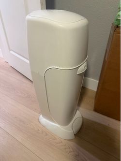 Diaper pail baby