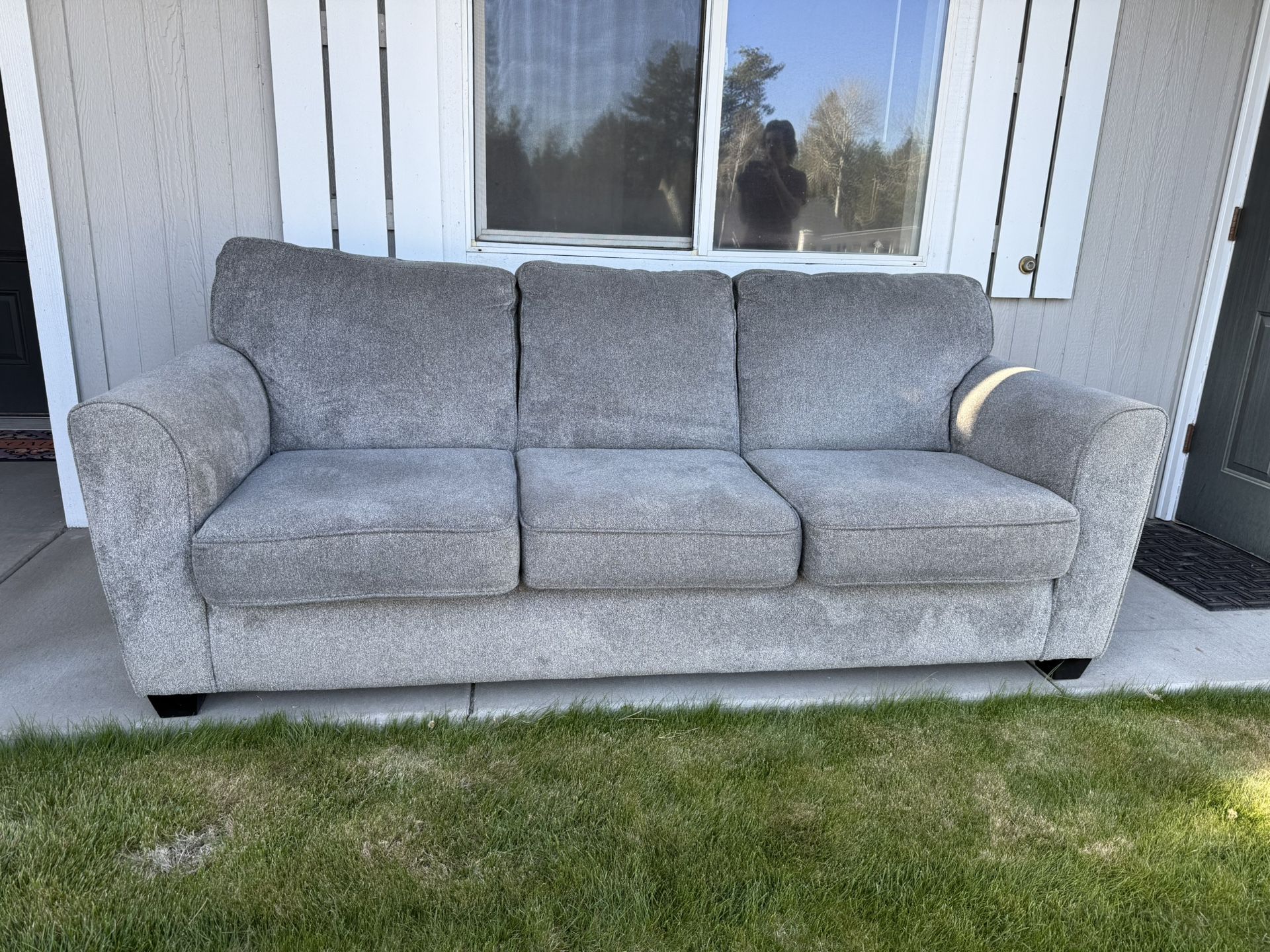 Couch (large)