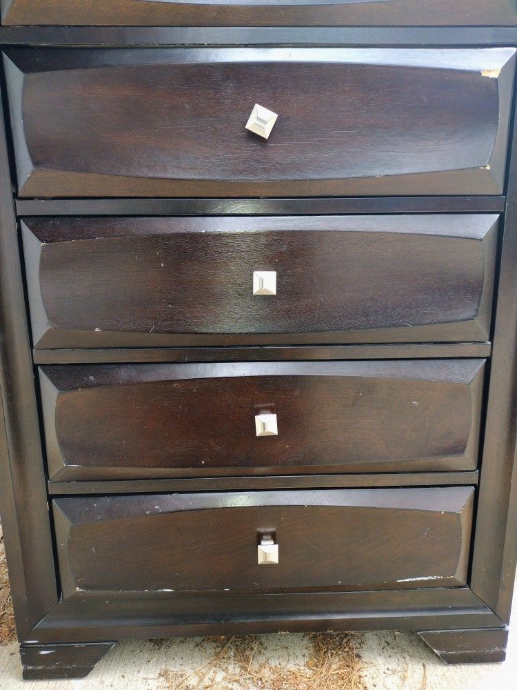 King Bedroom Suite for Sale in Stockbridge, GA OfferUp