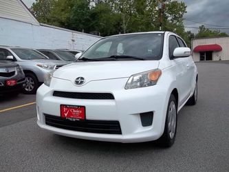2013 Scion xD