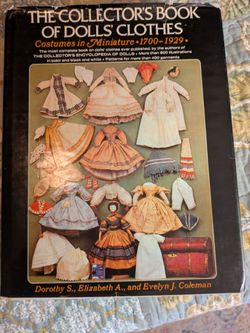 The Collectors book of doll clothes