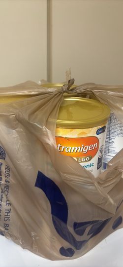 8 cans of Nutramigen New