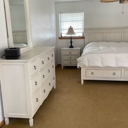 Bedroom Set
