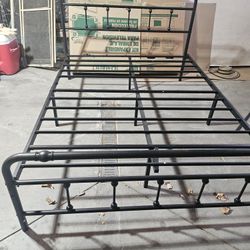 Metal Queen Bed Frame And Mattress
