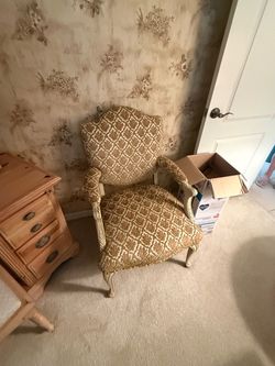 Vintage Upholstered Accent Armchair