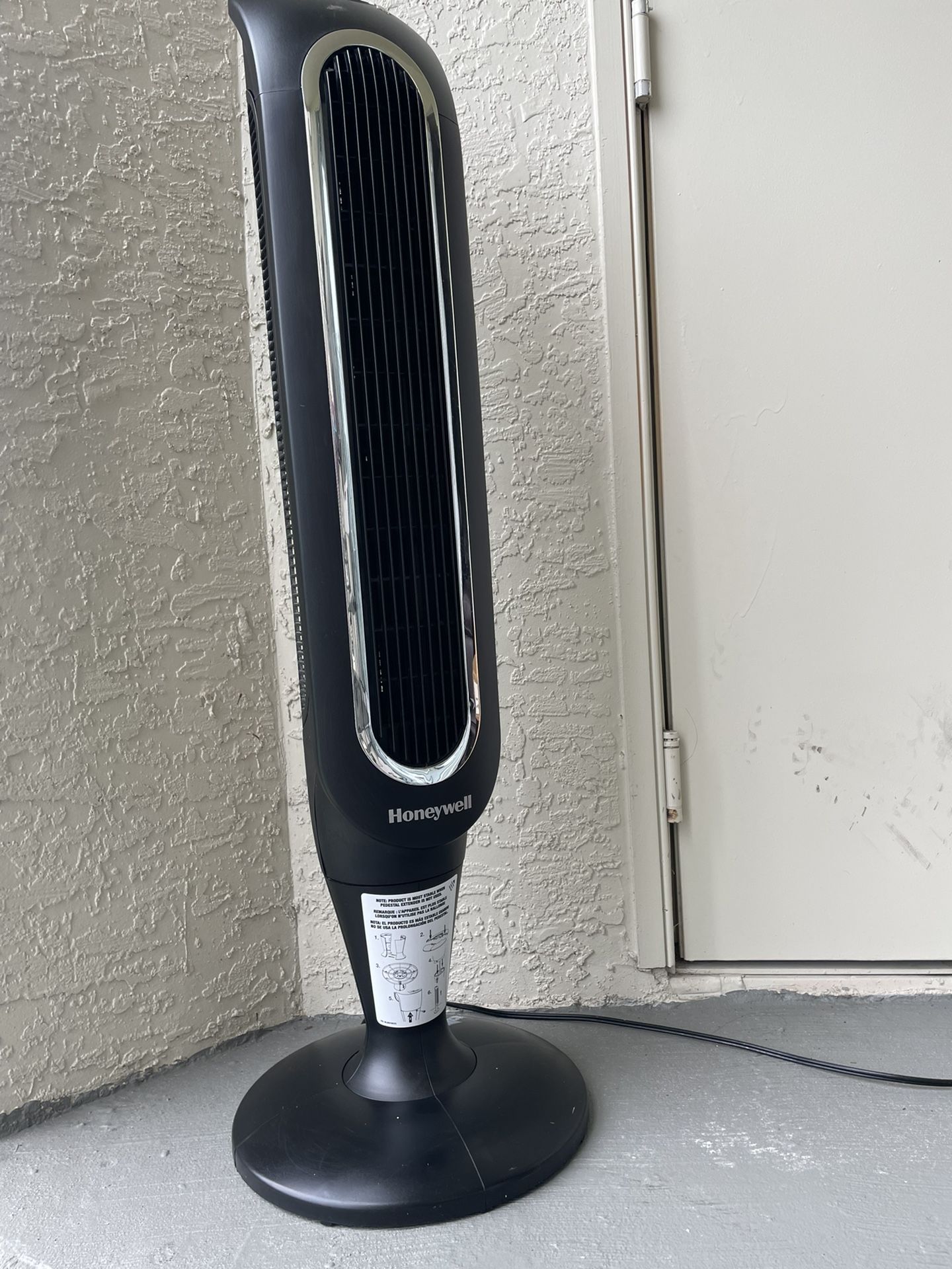 Honeywell Tower Fan with Remote