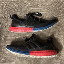 Men’s Size: 8.5  Adidas Ultra Boost DNA Core Black Red Blue Running Shoes FX7236