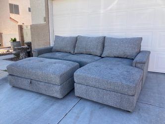 New Set Sectional By Ashley