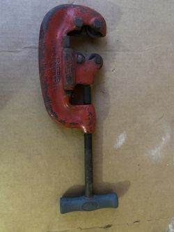 Rigid Pipe Cutter 1/2” To 2”