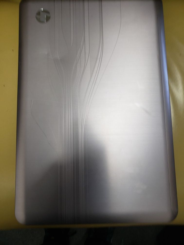 HP Pavilion dv6-3225dx. Intel Core i3 Maise laptop.
