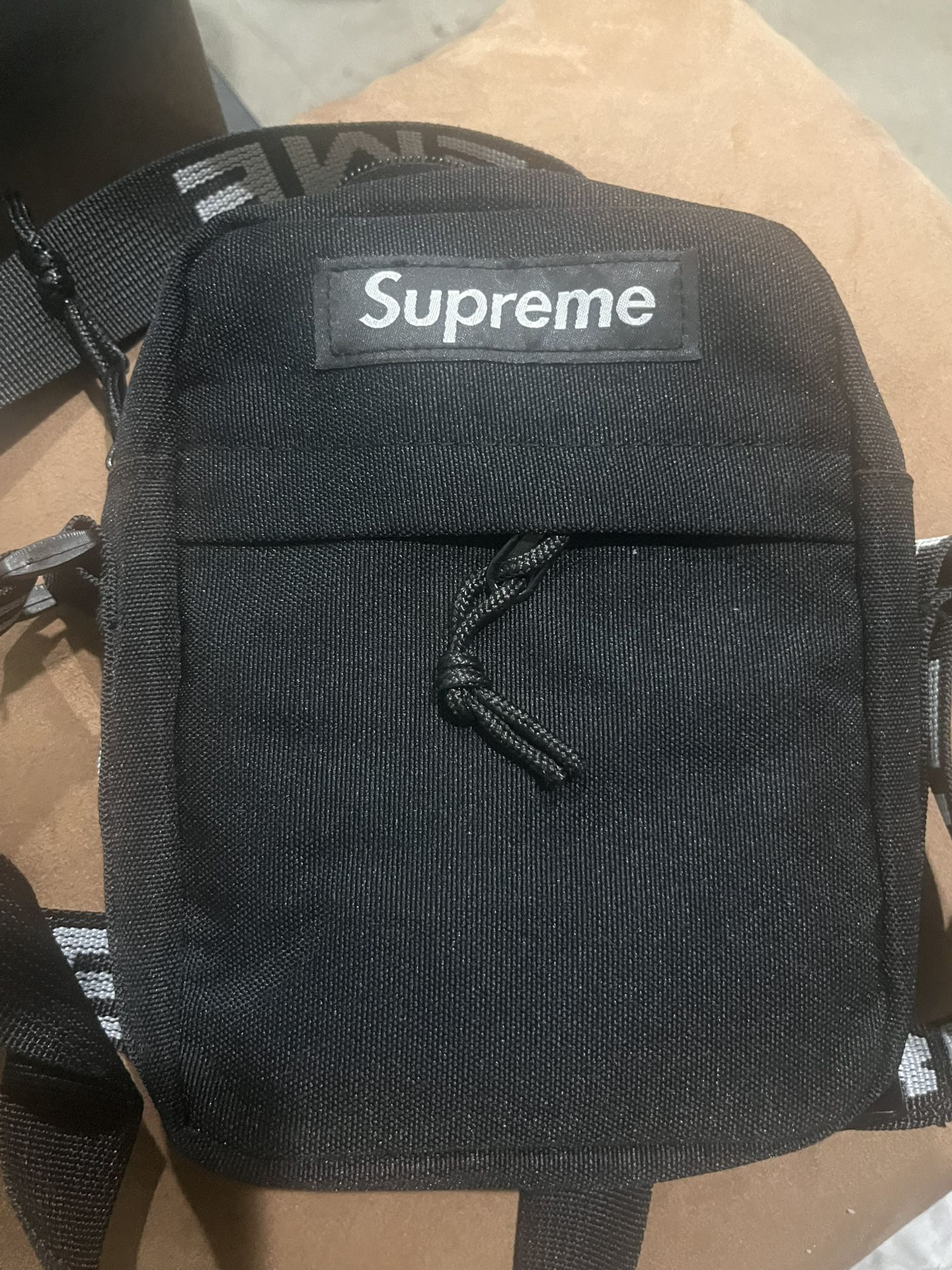 Supreme SS18 Shoulder Bag
