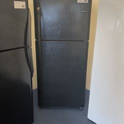 Black Frigidaire Top Freezer Refrigerator