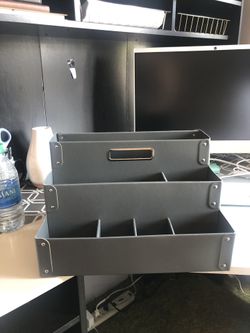 Desktop organizer
