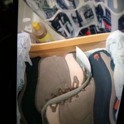 North Face  Boots $85 firm size 12M, 13M & 14M , Timberland $1115 New sz 11M, serious buyers  only
 BLACK FRIDAY!! 