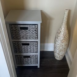 End Table & Vase 