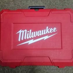 Milwaukee M12 12V Lithium-Ion Cordless Drain Cleaning Airsnake Air Gun Kit with 6.0 Ah Battery