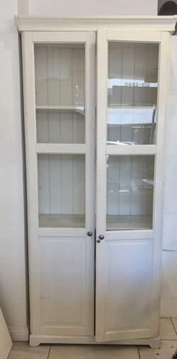 Wood Cabnet