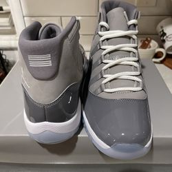 Air Jordan 11 Cool Grey Size 11