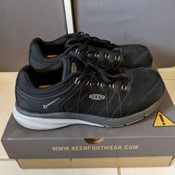 Keen  Carbon Fiber Toe  Shoes - Size 9