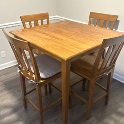 Wood Dining Table w/4 Bar Length Chairs
