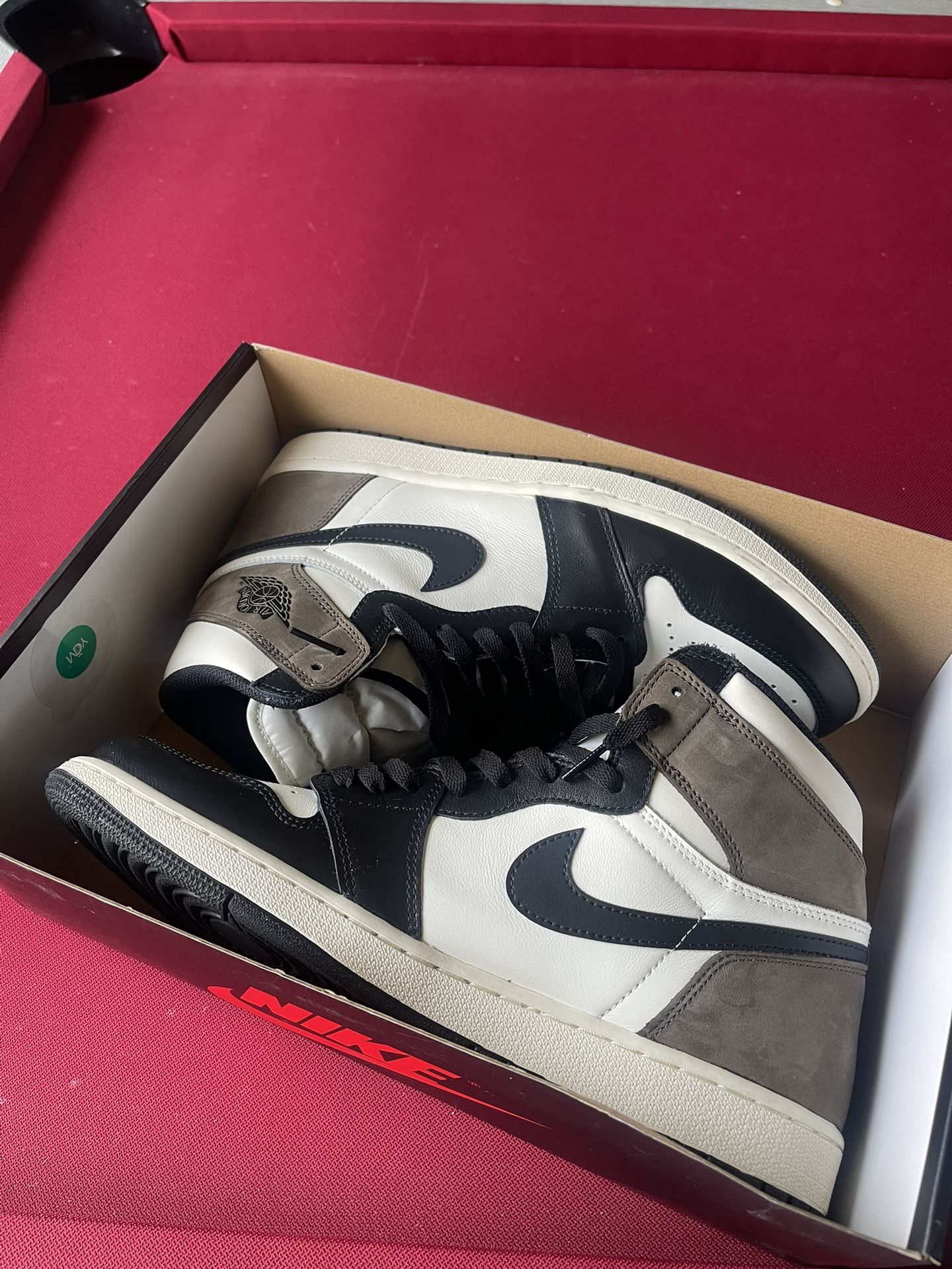 Jordan 1 Mochas