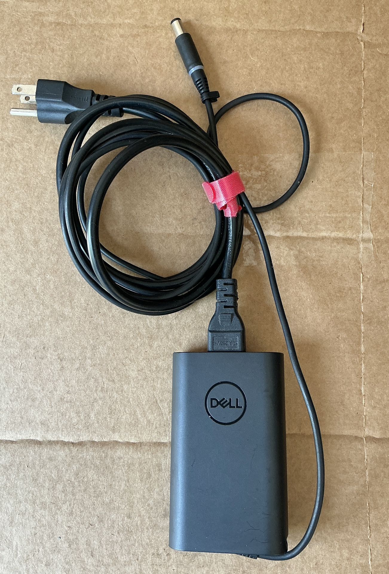 Dell 65W Charger AC Power Adapter ha65nm191