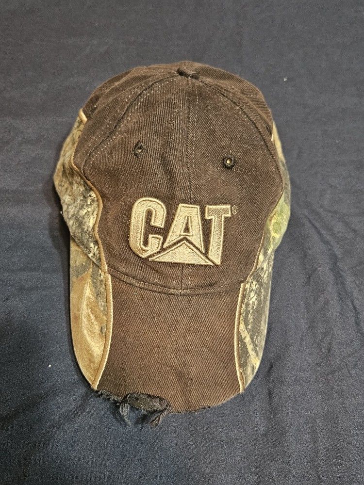 VINTAGE CAT CAMO CAP