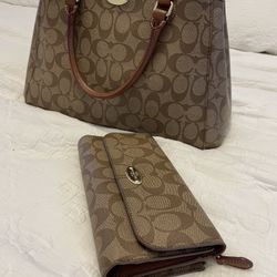 Coach Hand Shoulder Bag With Wallet Combo New 