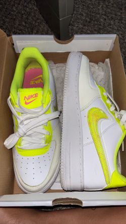 Neon Air Forces Pink Interior