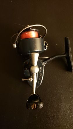 Vintage Mitchell 408 spinning reel