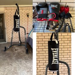 Everlasting Boxing set. Stand, bag, gives, wraps, strength grips